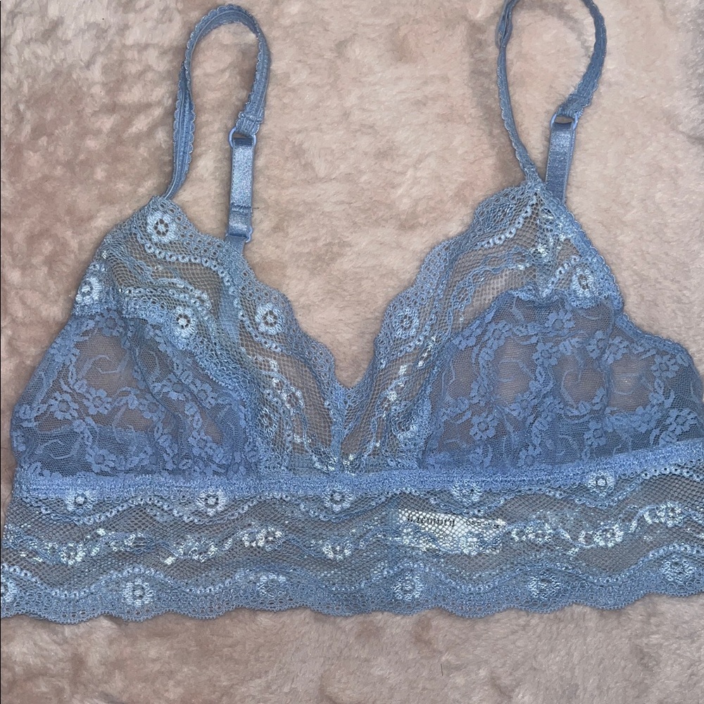 Elegant Lace Bralette in Soft Blue